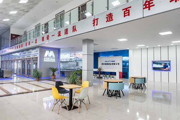 Title: Xi'an, China's Business Hub in Shaanxi Province